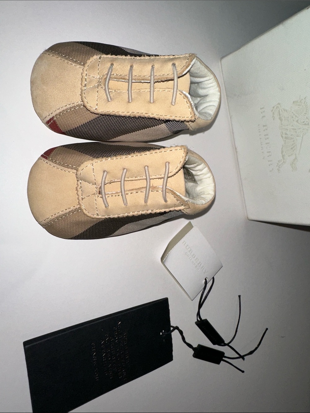 Burberry Beige Plaid Baby Walker Shoes XS 17